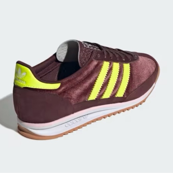 Adidas Maroon and Neon Yellow Trainers NIB - Picture 6 of 7